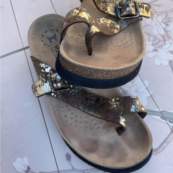 Mephisto Gold and Brown Sandals with Embellished Straps - Picture 3 of 4